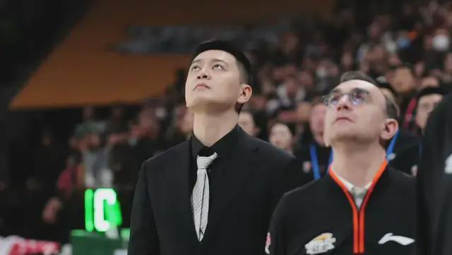 kaiyun管理-再次出山救火！曝乌戈接替杨鸣，成为辽宁男篮新主帅
